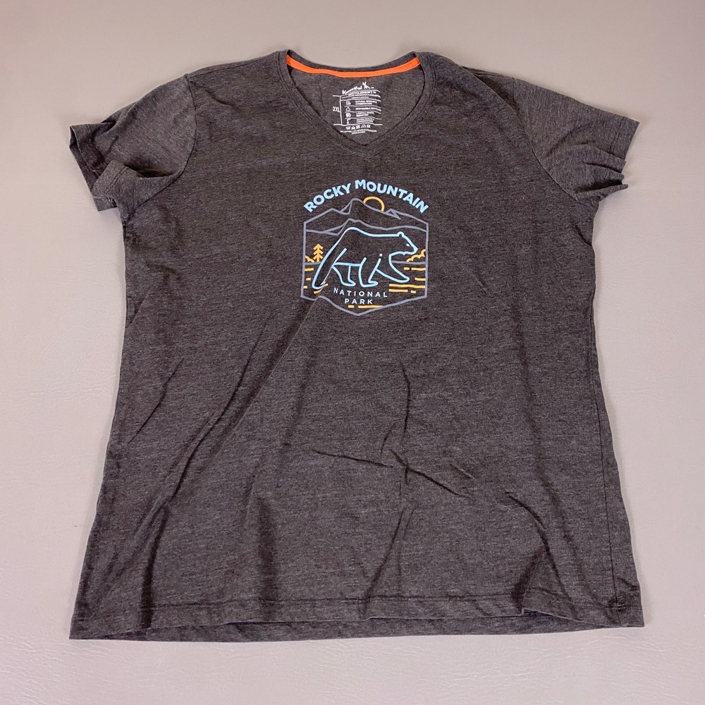 Kastlfel Rocky Mountain National Park Bear Graphic Tee Women 2XL V-Neck Charcoal
